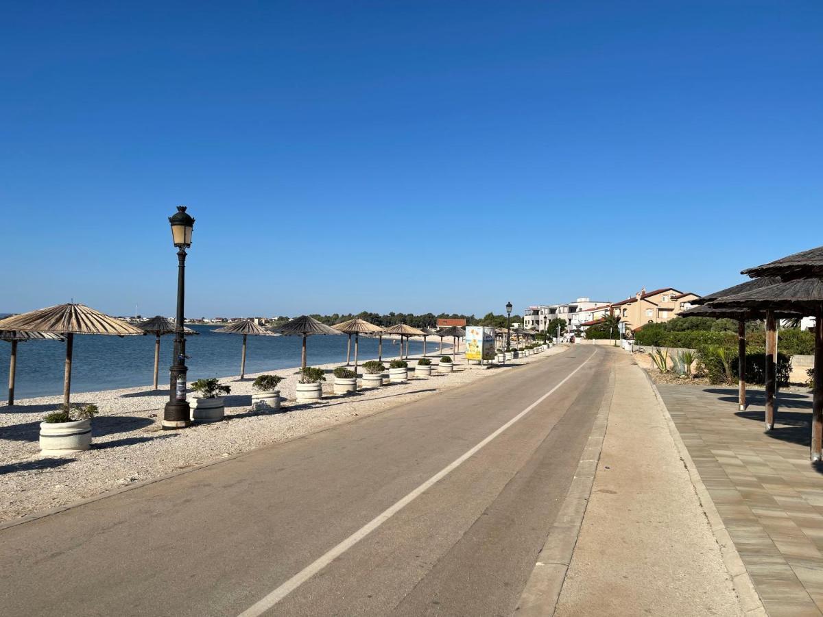 Apartments Villa Engeli วีร์ ภายนอก รูปภาพ