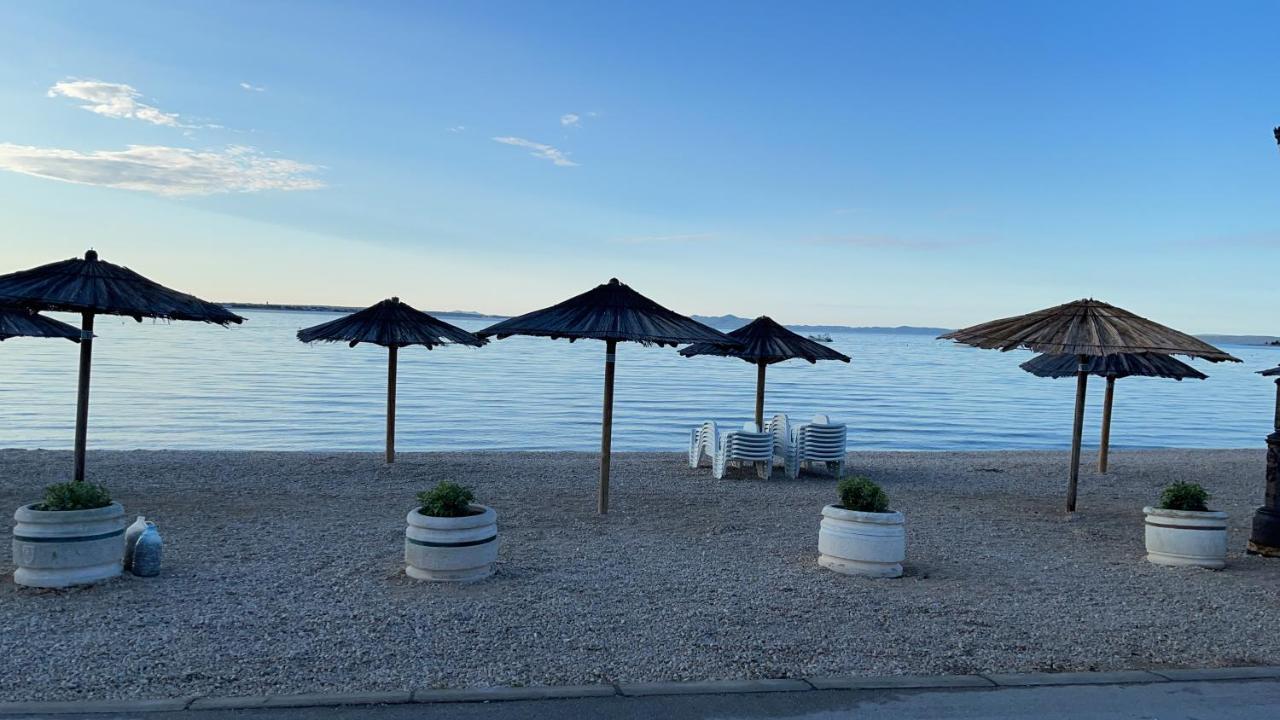 Apartments Villa Engeli วีร์ ภายนอก รูปภาพ